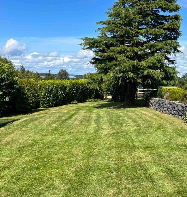 Hillcrest Lodge, Private Apartment On Lough Corrib, Oughterard Galway Exterior photo